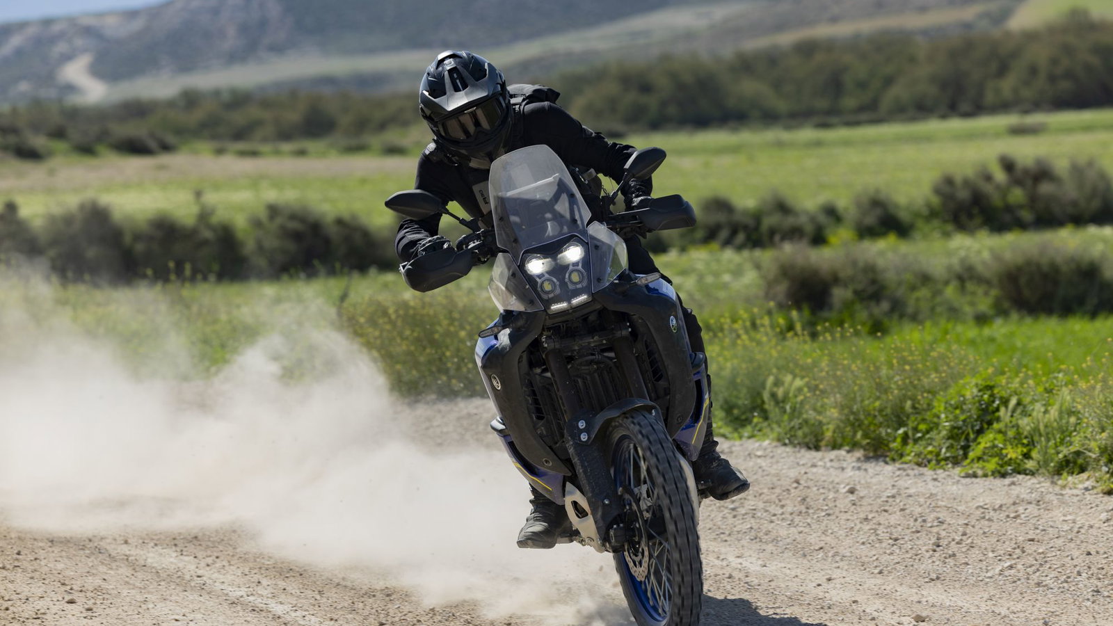 Tenere-700-World-Raid-2022-Visordown-Review